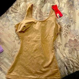 SPANX scoop neck cami shapewear (size S nude)